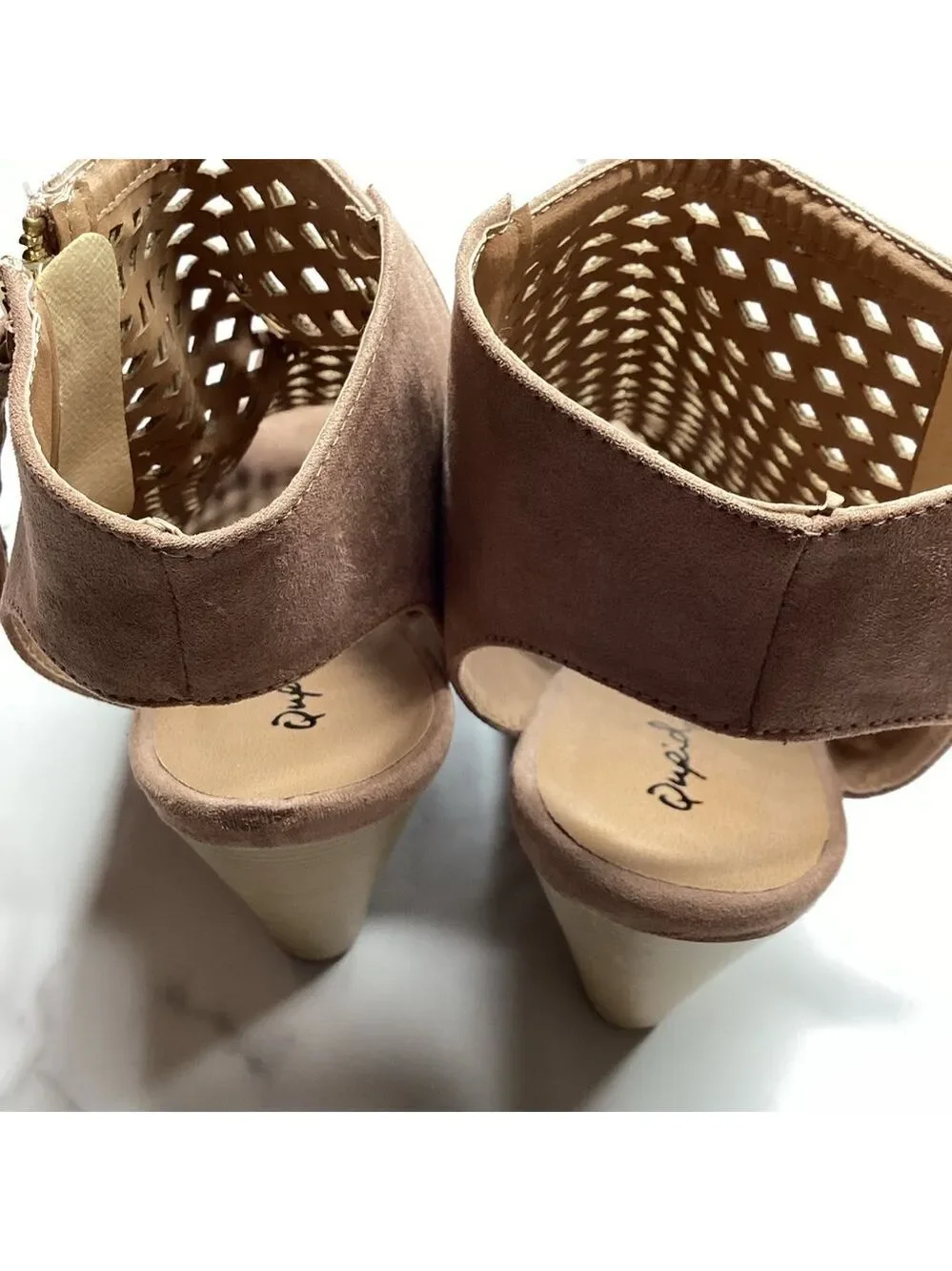 QUPID CHAMBER 24 SIZE 9‎ TAN HEELS SHOES PUPEEP TOE PERFORATED BOOTIE BOOTS